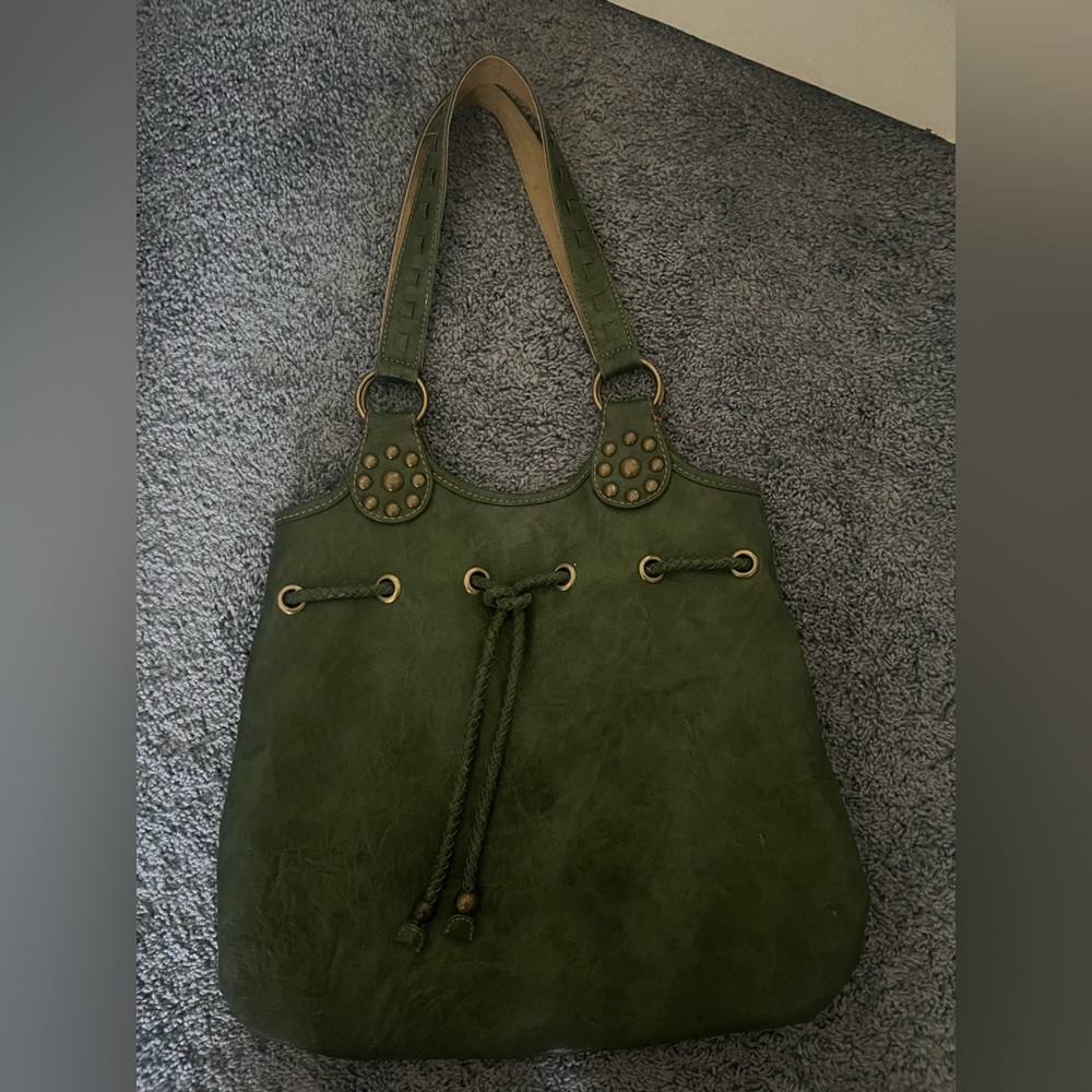 Green tote bag